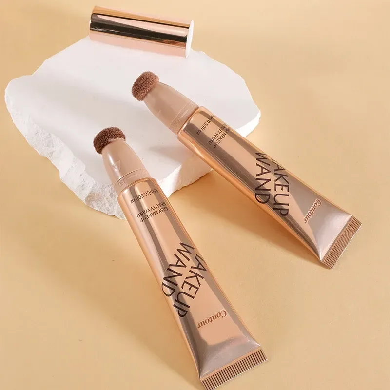 close view of the liquid contour wand cushion applicator